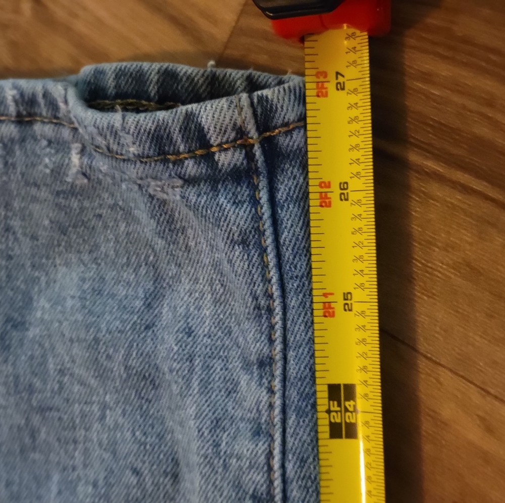 High Rise Jeans🍑 - Picture 6 of 9